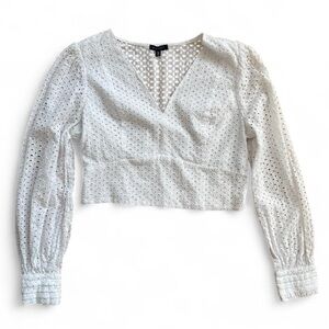 ✨BNWOT✨ DYNAMITE Crop Top Eyelet Lace Blouse White Size Large